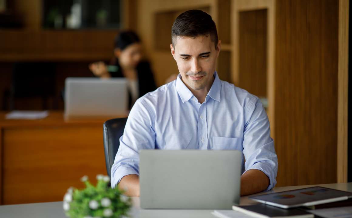 外国人スタッフによる多言語アプローチ