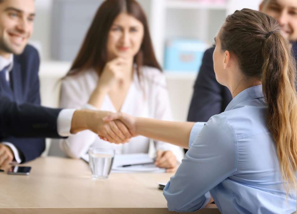 商談獲得からクロージングまで一貫サポート